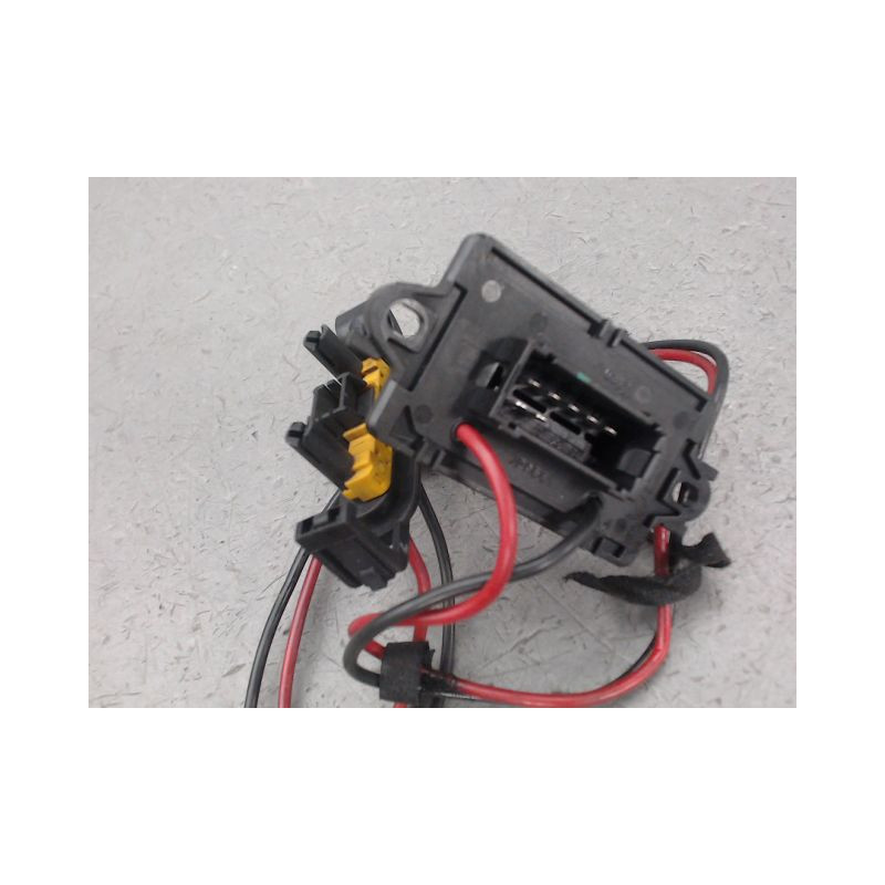 RESISTANCE DE CHAUFFAGE RENAULT CLIO
