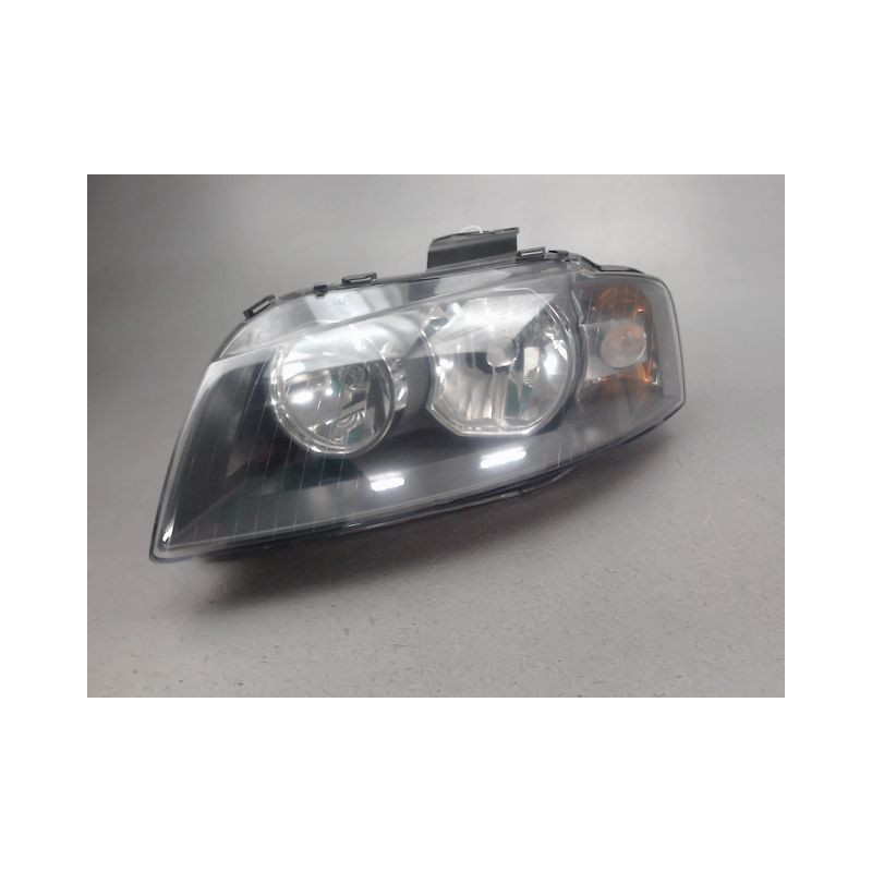 PHARE GAUCHE AUDI A3