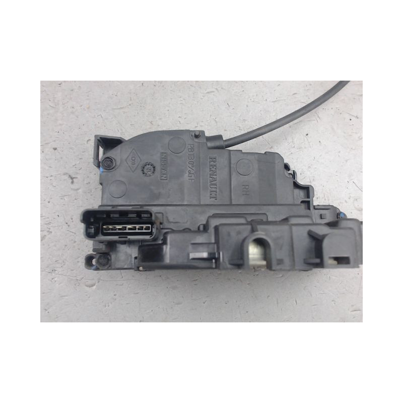 SERRURE PORTE COULISSANTE DROIT RENAULT KANGOO