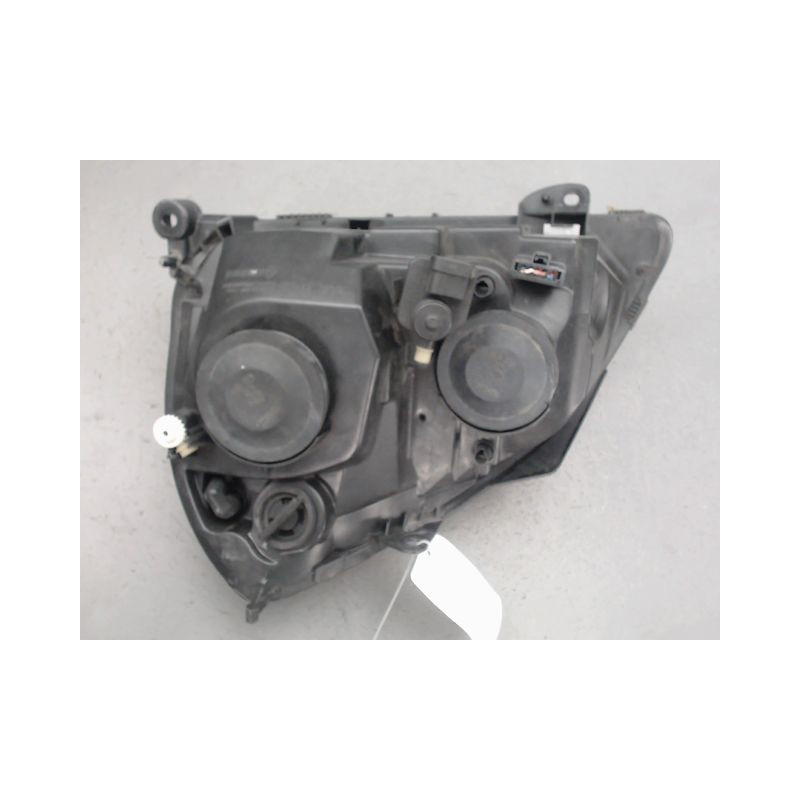 PHARE DROIT RENAULT CLIO