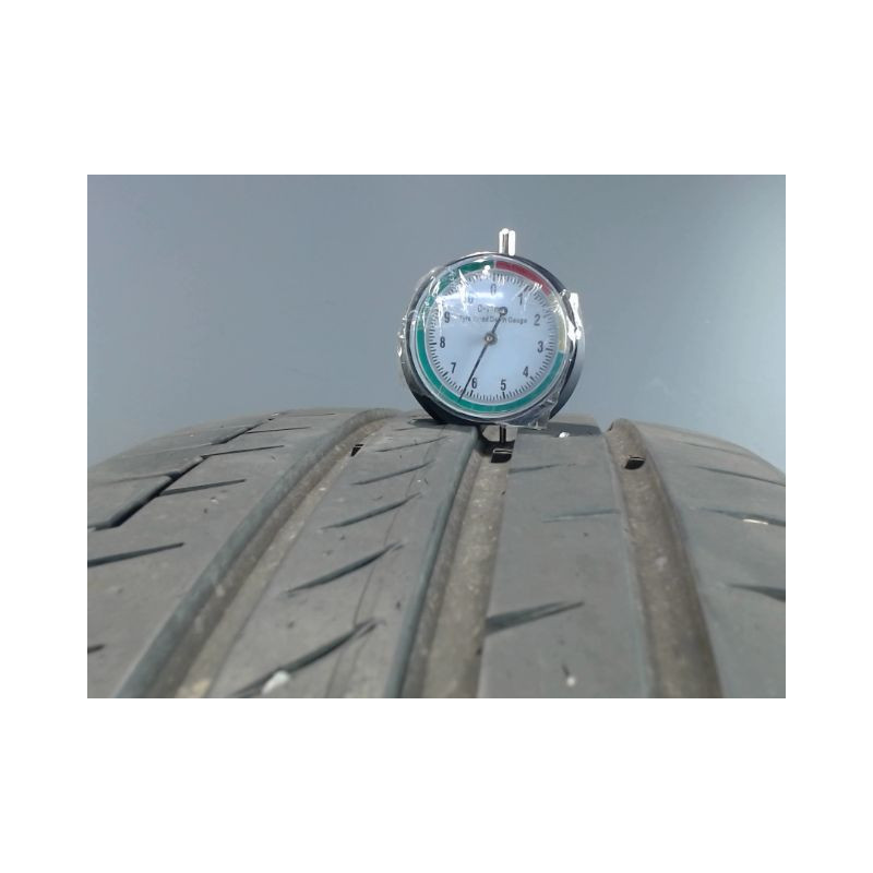 Pneu CONTINENTAL PREMIUM CONTACT 6 215 55 18 99 V