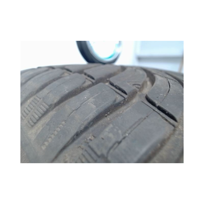 Pneu KLEBER QUADRAXER 3 205 55 17 95 V