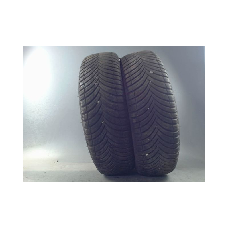 Paire de pneus KLEBER QUADRAXER 3 205 65 15 94 H