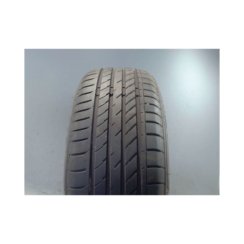Pneu THREE A ECO819 215 55 17 98 W