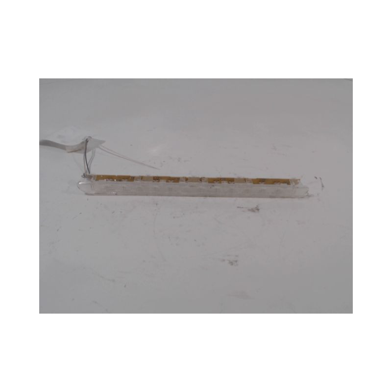 FEUX STOP SUPPLEMENTAIRE NISSAN PRIMERA 2002-