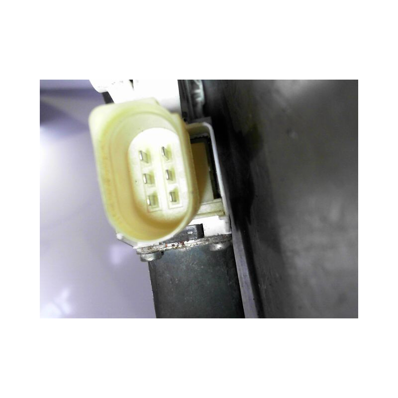 MECANISME+MOTEUR LEVE-GLACE AVANT DROIT B.M.W. SERIE 1