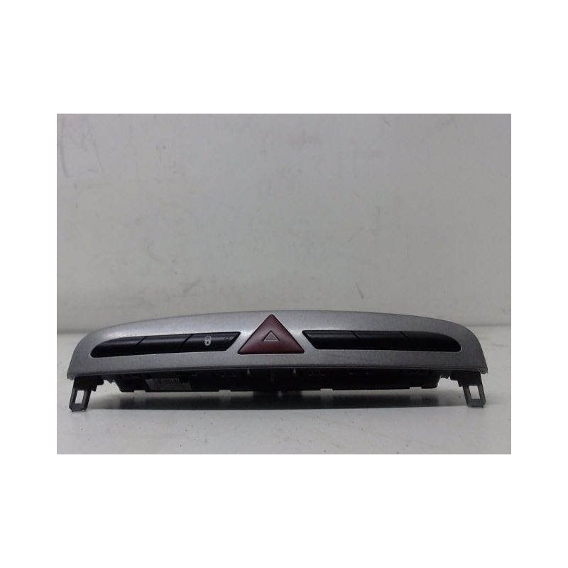 BOUTON DE WARNING PEUGEOT 308 2007-