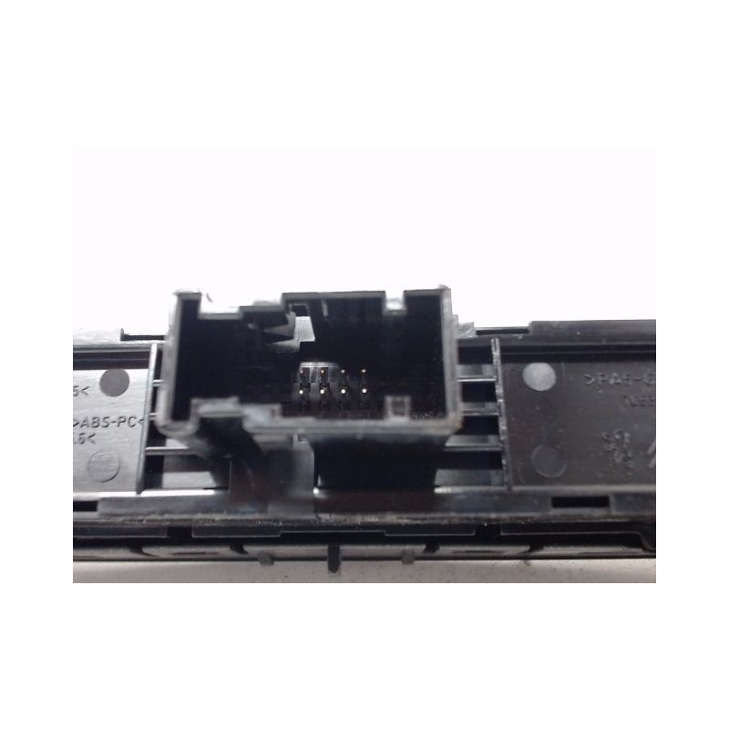 BOUTON DE WARNING PEUGEOT 308 2007-
