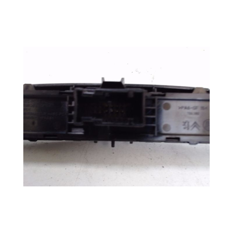 BOUTON DE WARNING PEUGEOT 308 SW 2008-