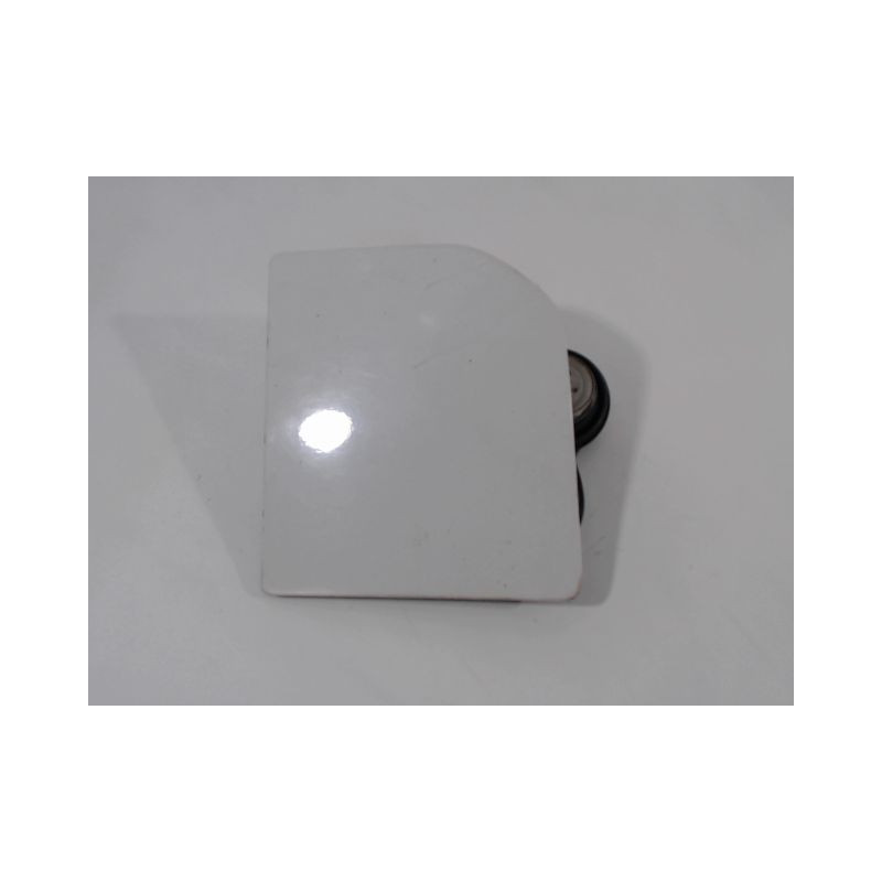 VOLET DE TRAPPE CARBURANT NISSAN NV200