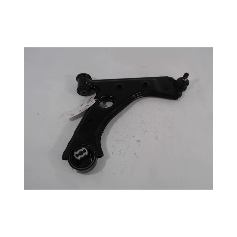 TRIANGLE INFERIEUR AVANT DROIT CITROEN NEMO 2007-