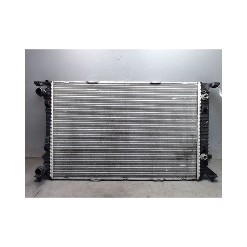 RADIATEUR AUDI A4 2008-