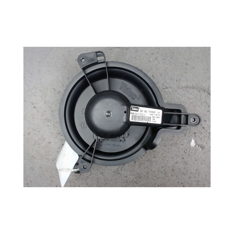 MOTEUR VENTILATEUR CHAUFFAGE CITROEN BERLINGO