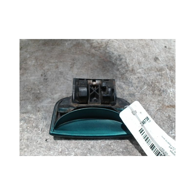 POIGNEE EXTERIEURE PORTE AVANT GAUCHE CITROEN SAXO 99-