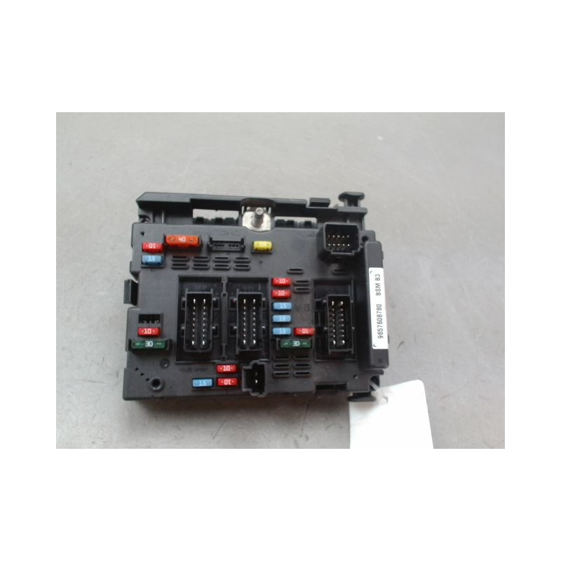 PLATINE FUSIBLE AVANT PEUGEOT 206 + 2009-2013