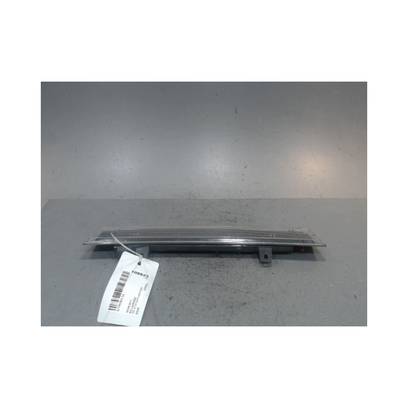 FEUX STOP SUPPLEMENTAIRE CITROEN C4