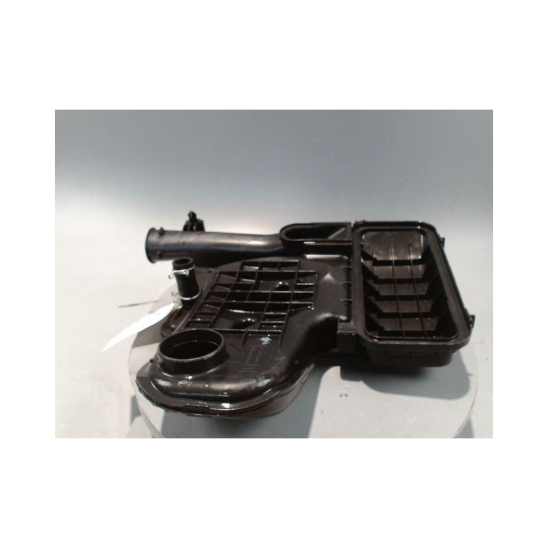 BOITIER FILTRE A AIR PEUGEOT 107 3P