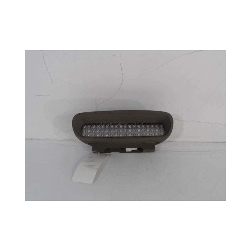 FEUX STOP SUPPLEMENTAIRE HYUNDAI SANTA FE
