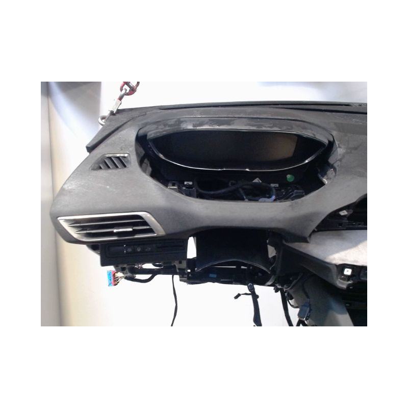 PLANCHE DE BORD  PEUGEOT 3008 2009-