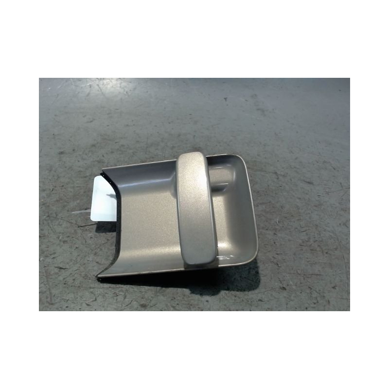 POIGNEE EXTERIEURE PORTE COULISSANTE DROIT CITROEN BERLINGO BREAK 2002-