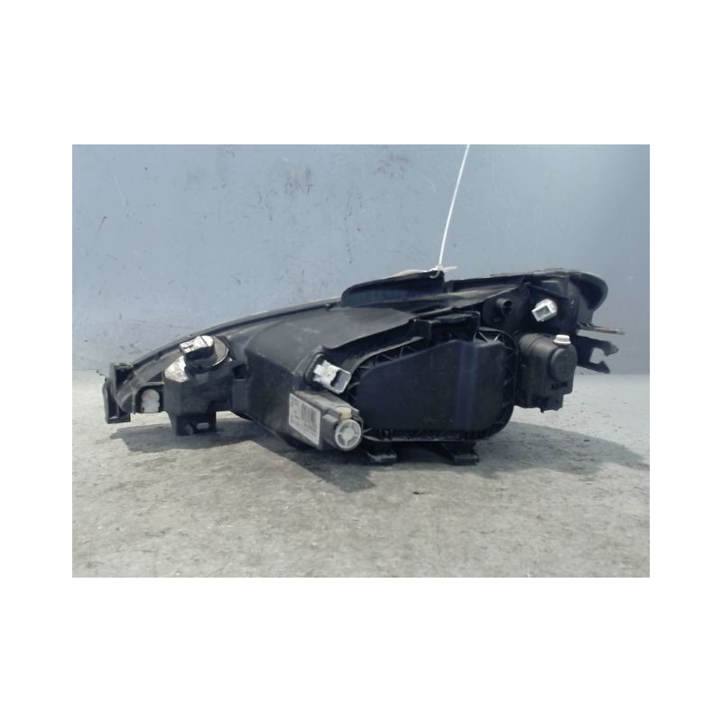 PHARE DROIT PEUGEOT 206 3P