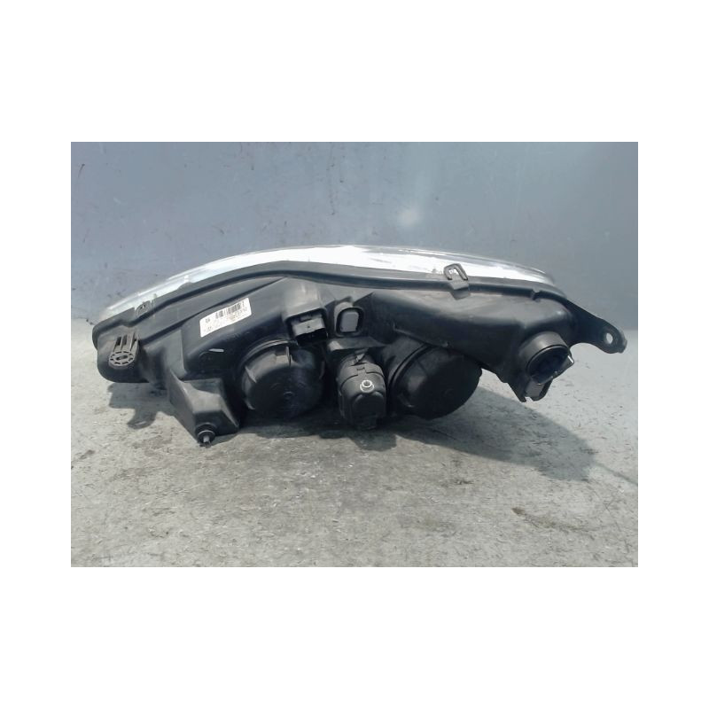 PHARE DROIT PEUGEOT 607 2004-
