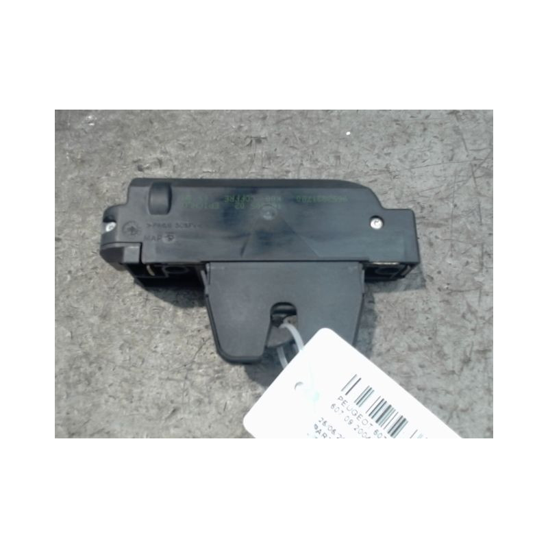 SERRURE COFFRE ARRIERE PEUGEOT 607 2004-