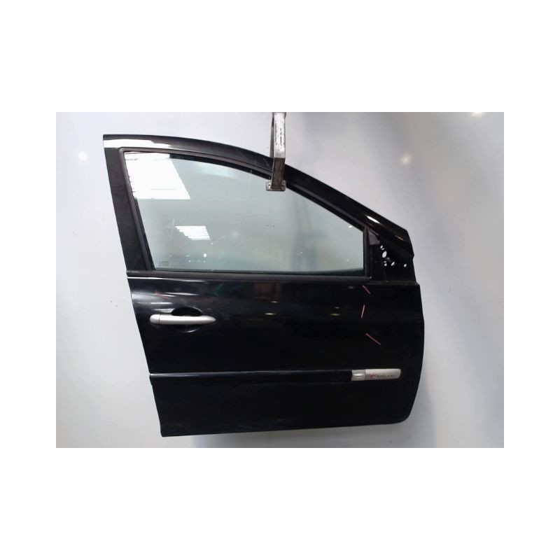PORTE AVANT DROIT RENAULT CLIO III 2010-