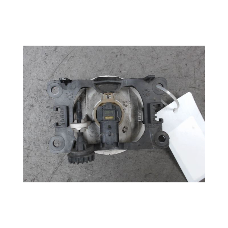 PHARE ANTIBROUILLARD AVANT DROIT PEUGEOT 5008 2009-