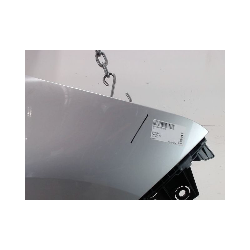 AILE AVANT DROIT PEUGEOT 5008 2009-