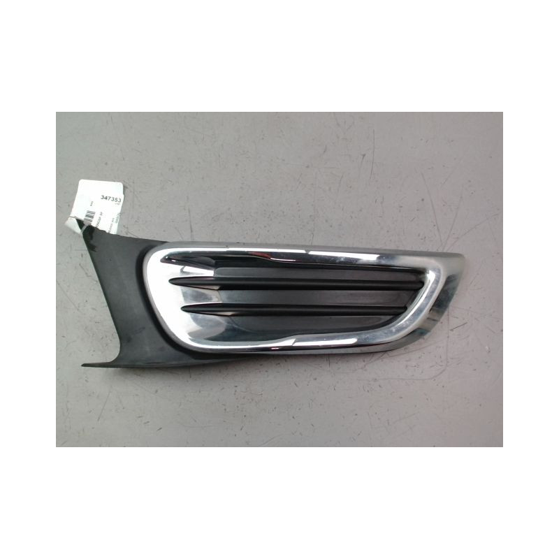 ENJOLIVEUR PARE-CHOC AVG CITROEN C3 PICASSO MONOSP. Phase 1 2009-2012