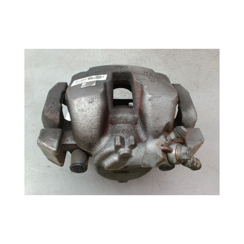 ETRIER DE FREIN AVANT DROIT PEUGEOT 5008 2009-