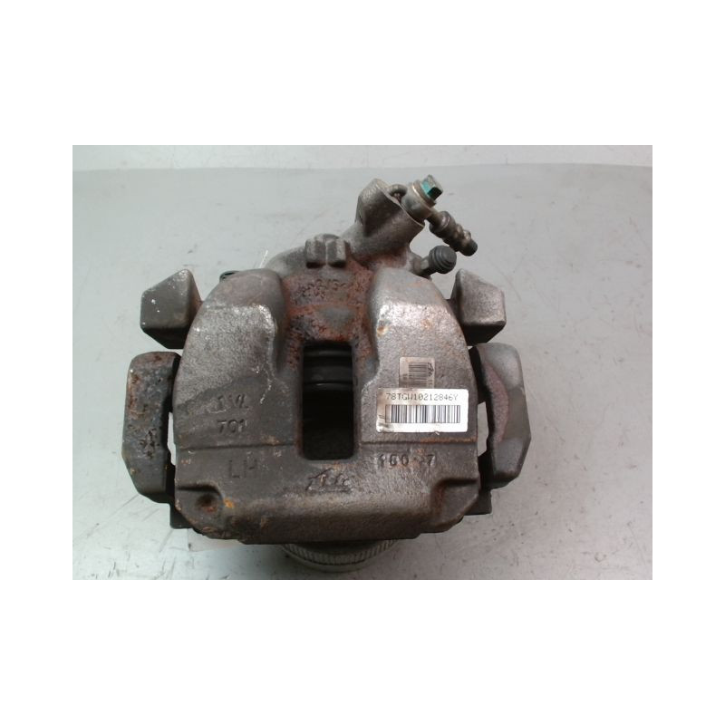 ETRIER DE FREIN AVANT GAUCHE PEUGEOT 5008 2009-