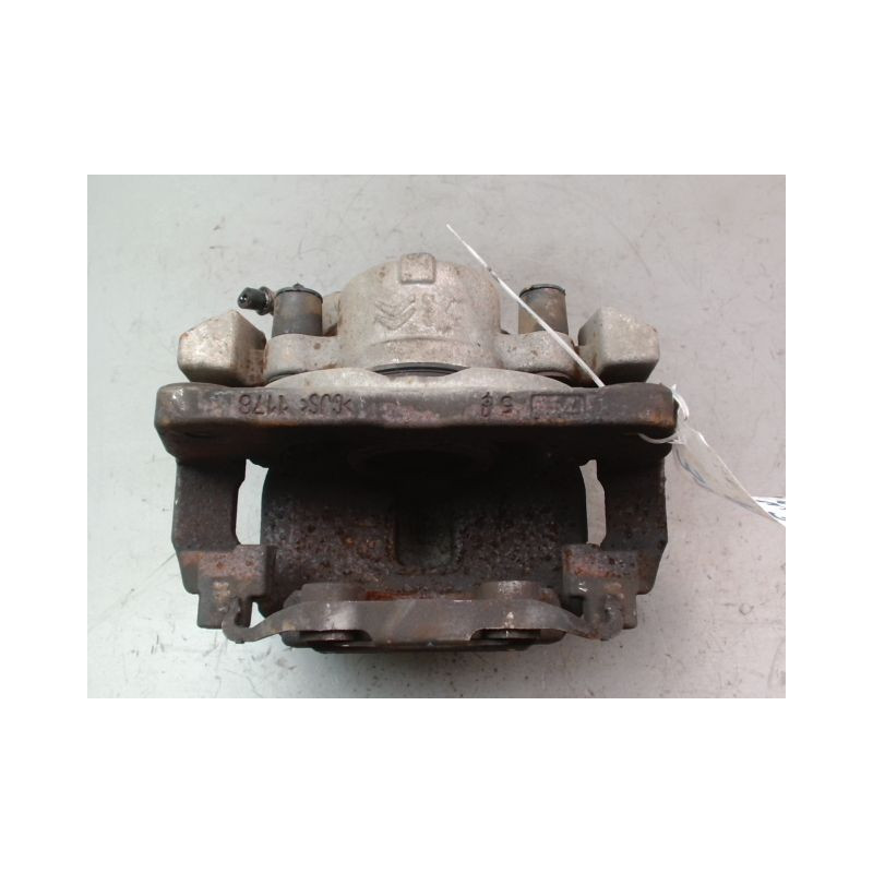 ETRIER DE FREIN AVANT GAUCHE PEUGEOT 5008 2009-