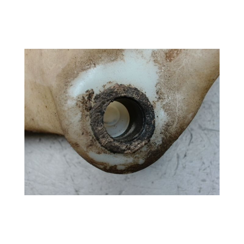 RESERVOIR LAVE-GLACE AVANT PEUGEOT PARTNER FGT LONG 08-