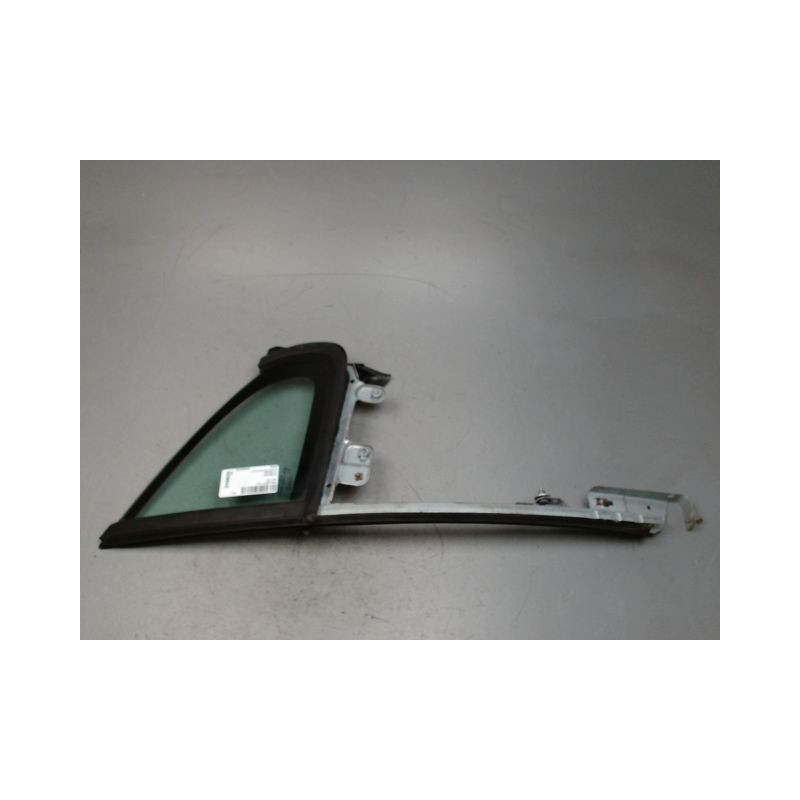 GLACE FIXE PORTE AVD PEUGEOT 207 CC