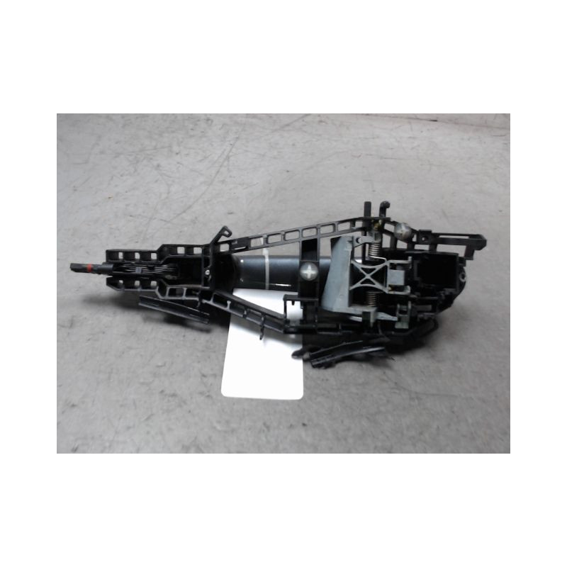 POIGNEE EXTERIEURE PORTE AVANT DROIT B.M.W. SERIE 1