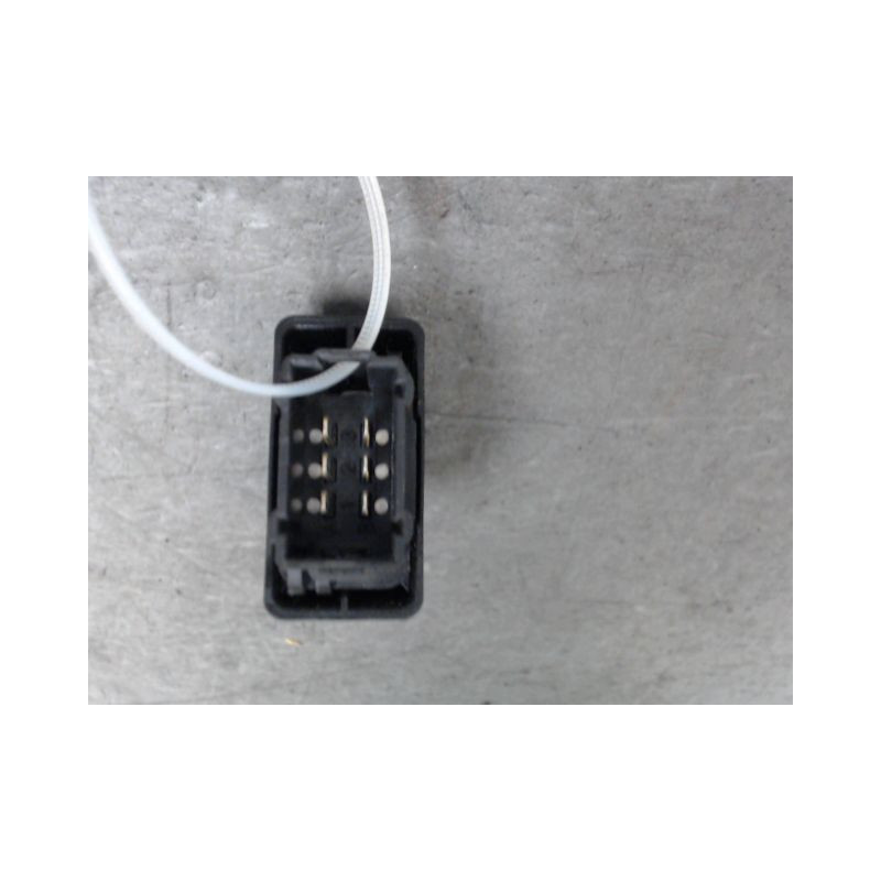 COMMANDE LEVE-GLACE PORTE AVD PEUGEOT PARTNER FGT LONG 08-