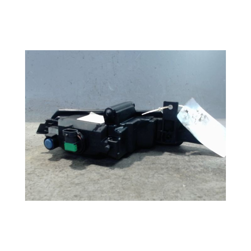 PHARE ANTIBROUILLARD AVANT DROIT BMW SERIE 1
