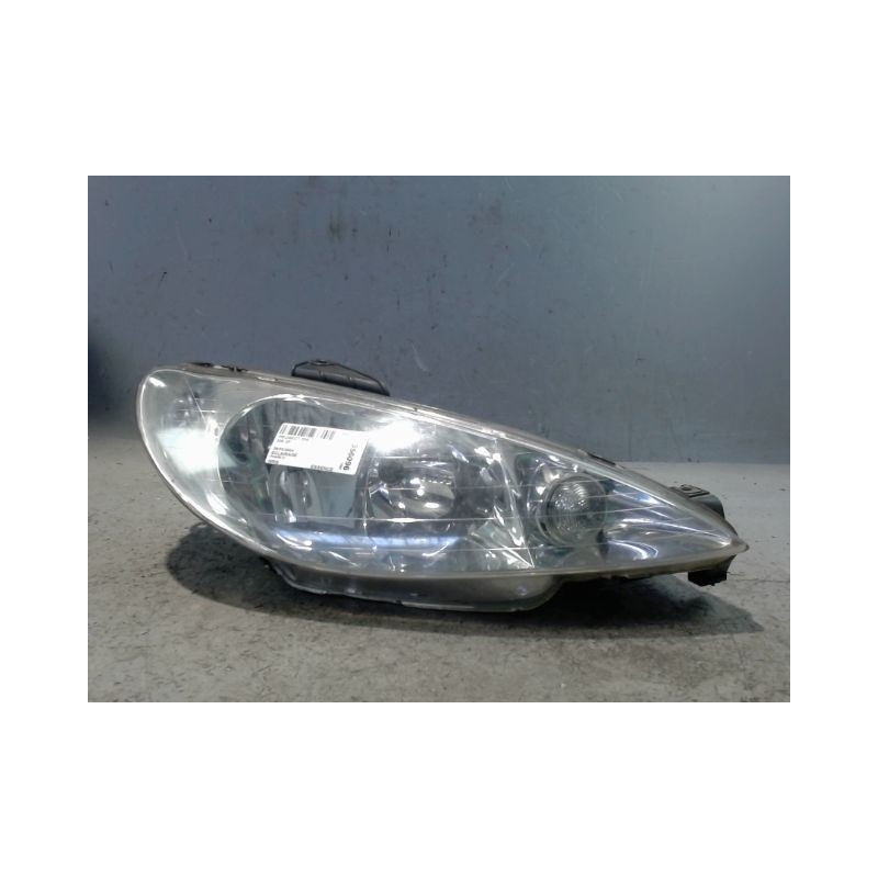 PHARE DROIT PEUGEOT 206 3P