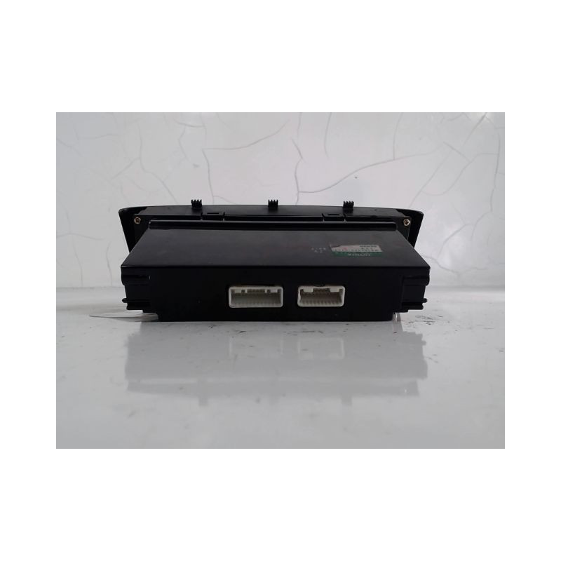 COMMANDE DE CHAUFFAGE TOYOTA AVENSIS 2003-