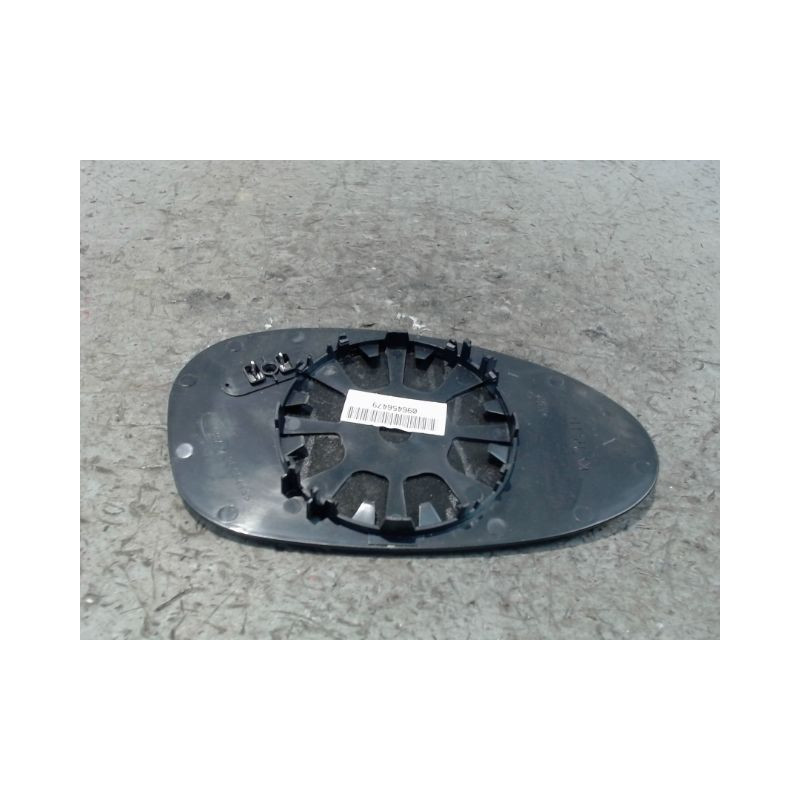 GLACE RETROVISEUR EXT G BMW SERIE 1
