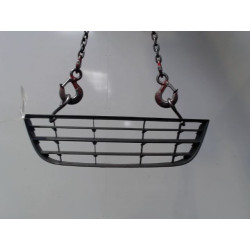 GRILLE PARE-CHOC AV