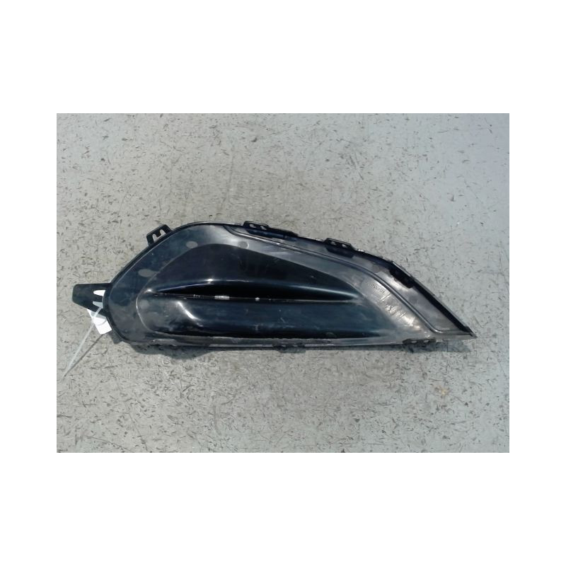 OBTURATEUR PHARE ADDITIONNEL PARE-CHOC AVG PEUGEOT 208