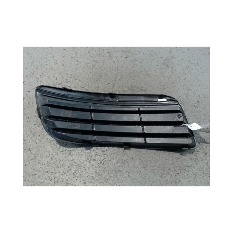OBTURATEUR PHARE ADDITIONNEL PARE-CHOC AVG VOLKSWAGEN GOLF V 2003-2009