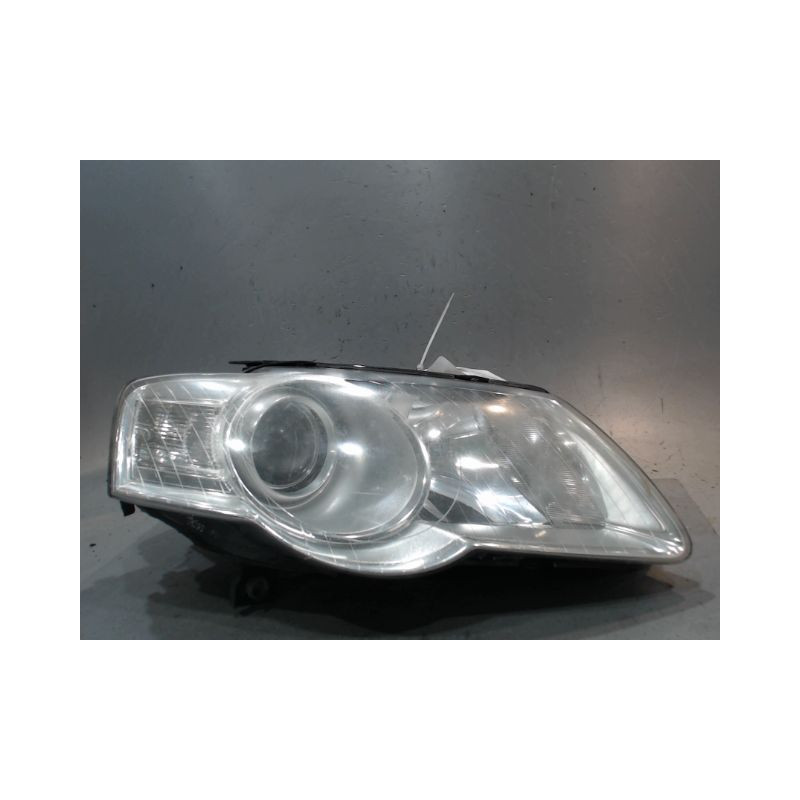 PHARE DROIT VOLKSWAGEN PASSAT