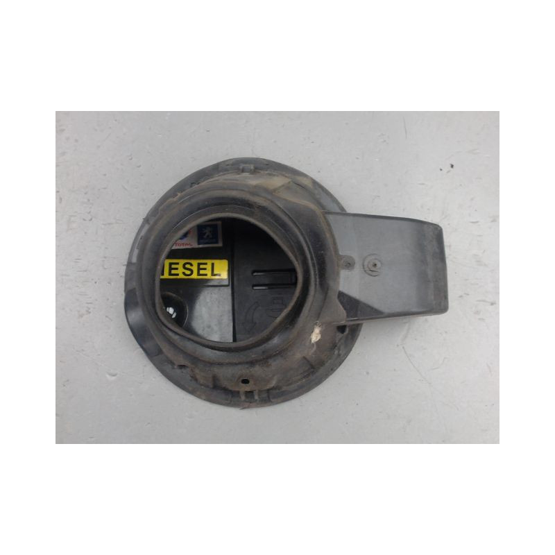 VOLET DE TRAPPE CARBURANT PEUGEOT 207