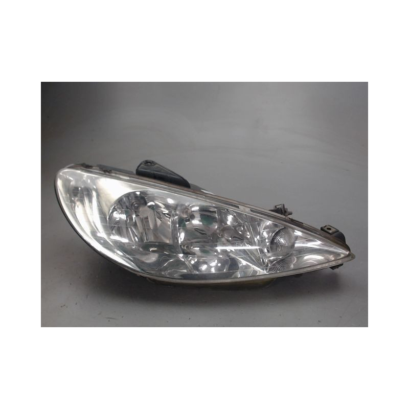 PHARE DROIT PEUGEOT 206