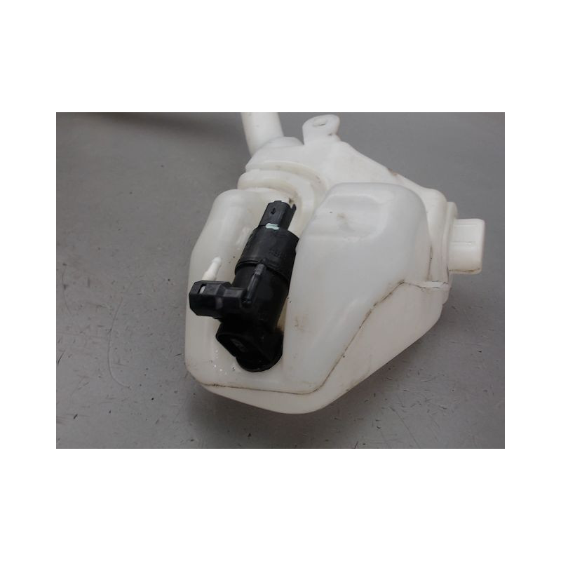 RESERVOIR LAVE-GLACE AVANT CITROEN C3
