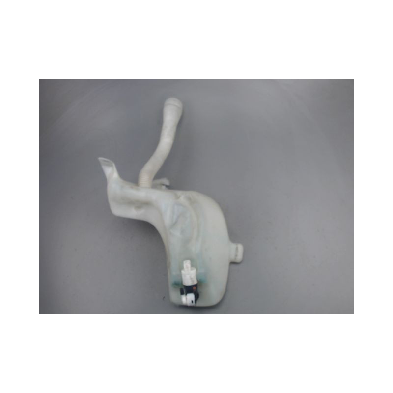 RESERVOIR LAVE-GLACE AVANT PEUGEOT 307
